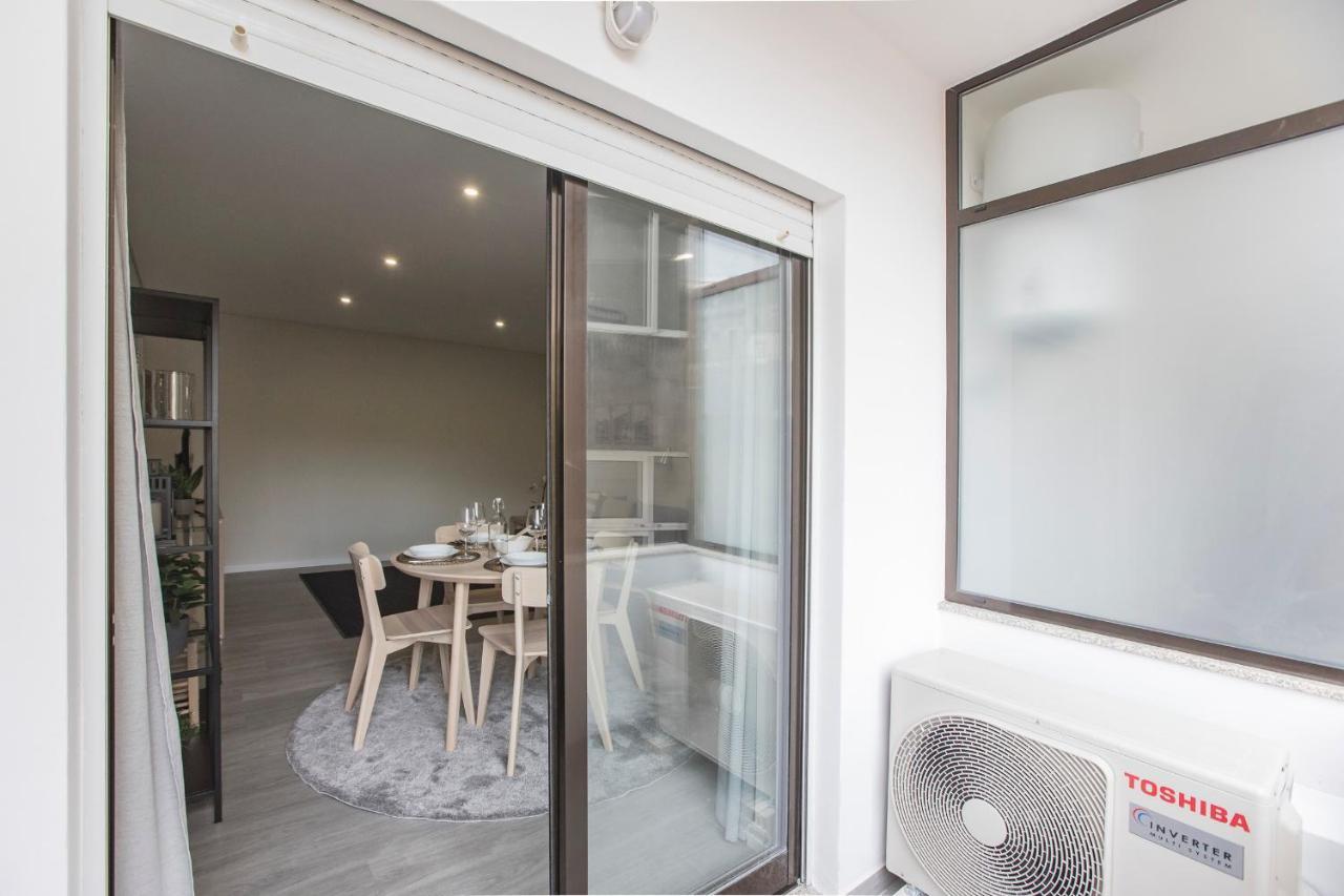 2Br Flat W/ Ac & Great Views By Lovelystay Вила-Нова-ди-Гая Экстерьер фото